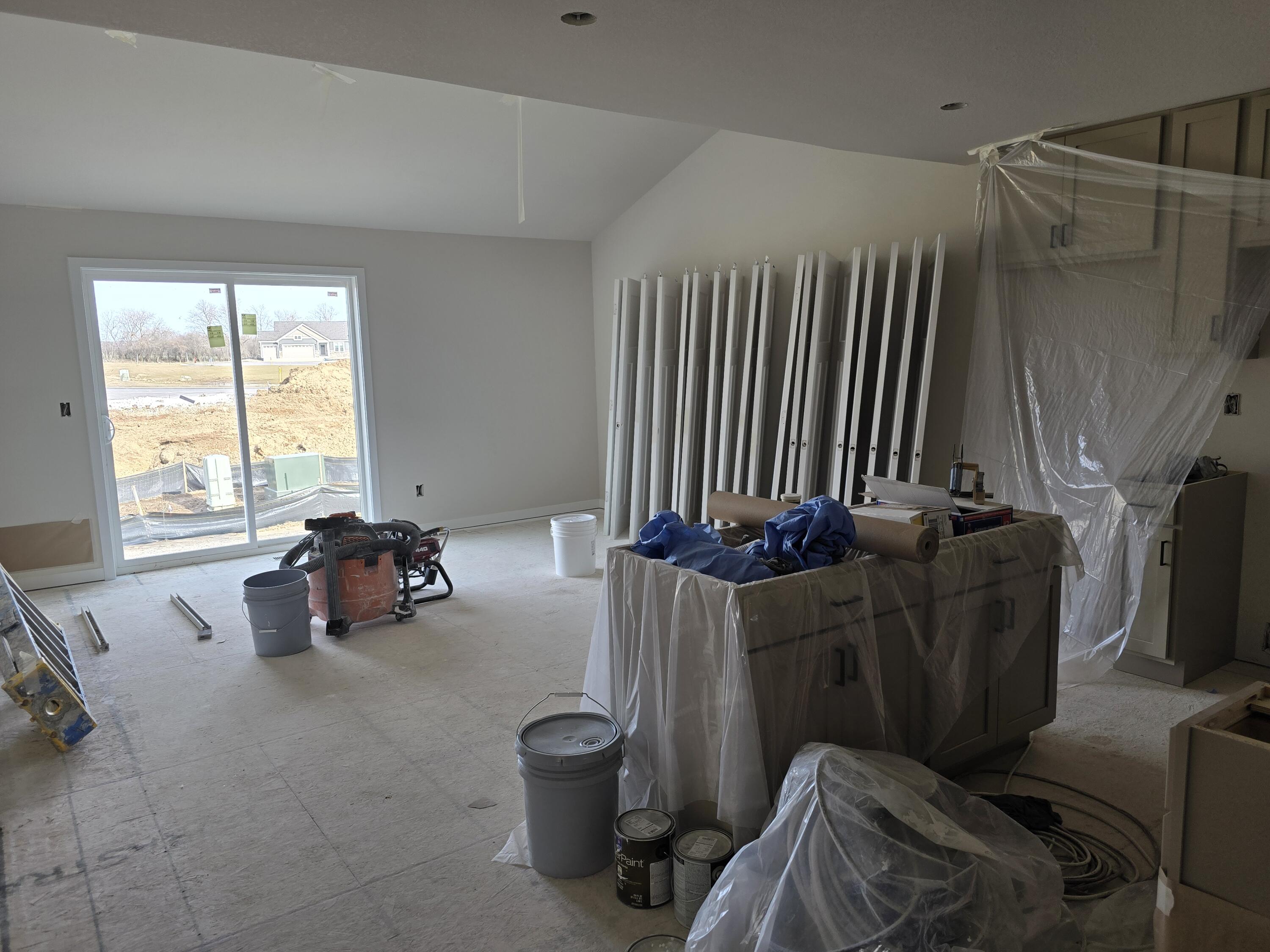 618 Harvest Road Hartford, WI 53027 - Photo 3 of 19 1618 Harvest Ln