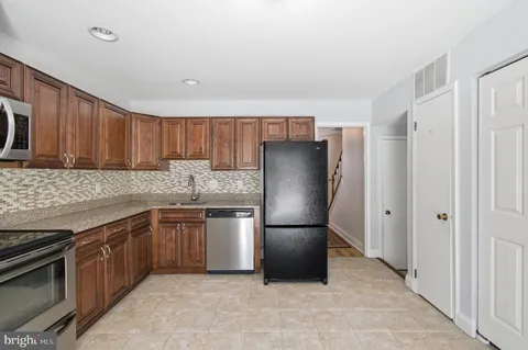 $499,000 | 2568 Glen Cove, Annapolis, MD 21401