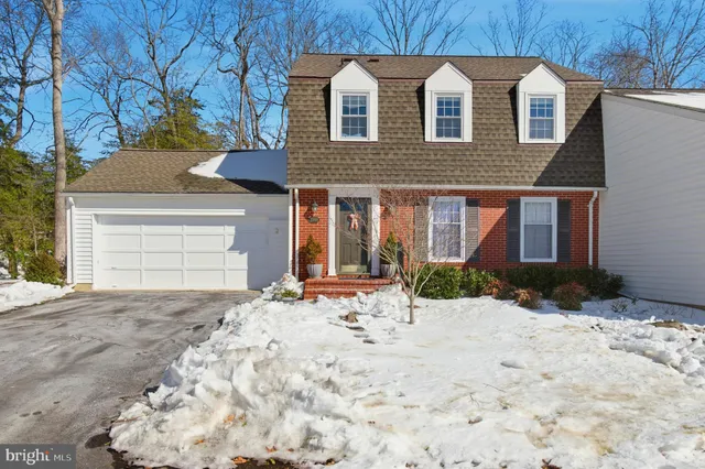 $515,000 | 2568 Glen Cove, Annapolis, MD 21401
