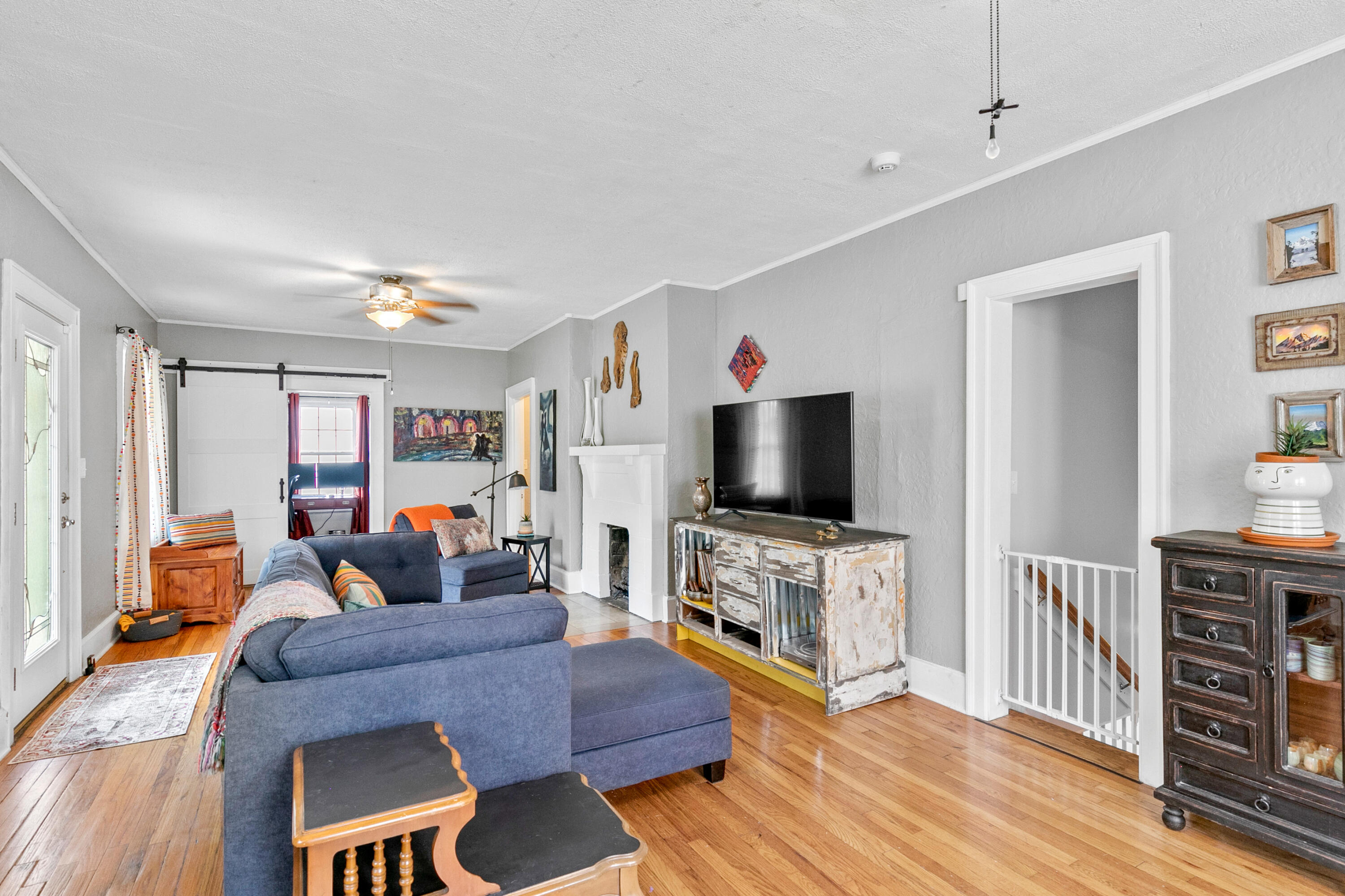 1818 John Ross Road Chattanooga, TN 37412 - Photo 11 of 53 Living Room