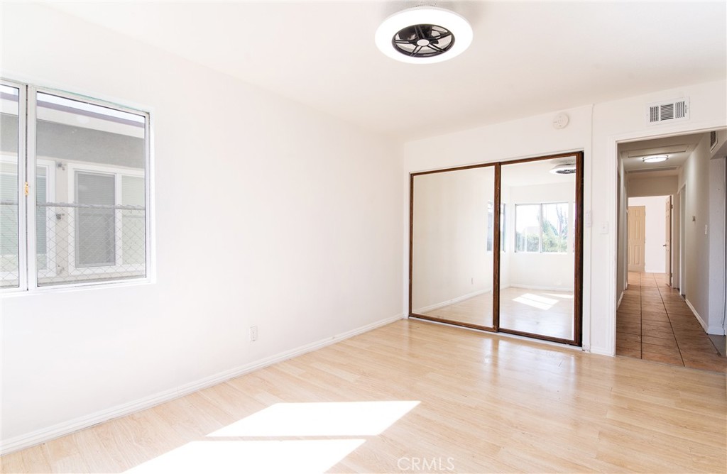 124 West Caldwell Street Compton, CA 90220 - Photo 15 of 27