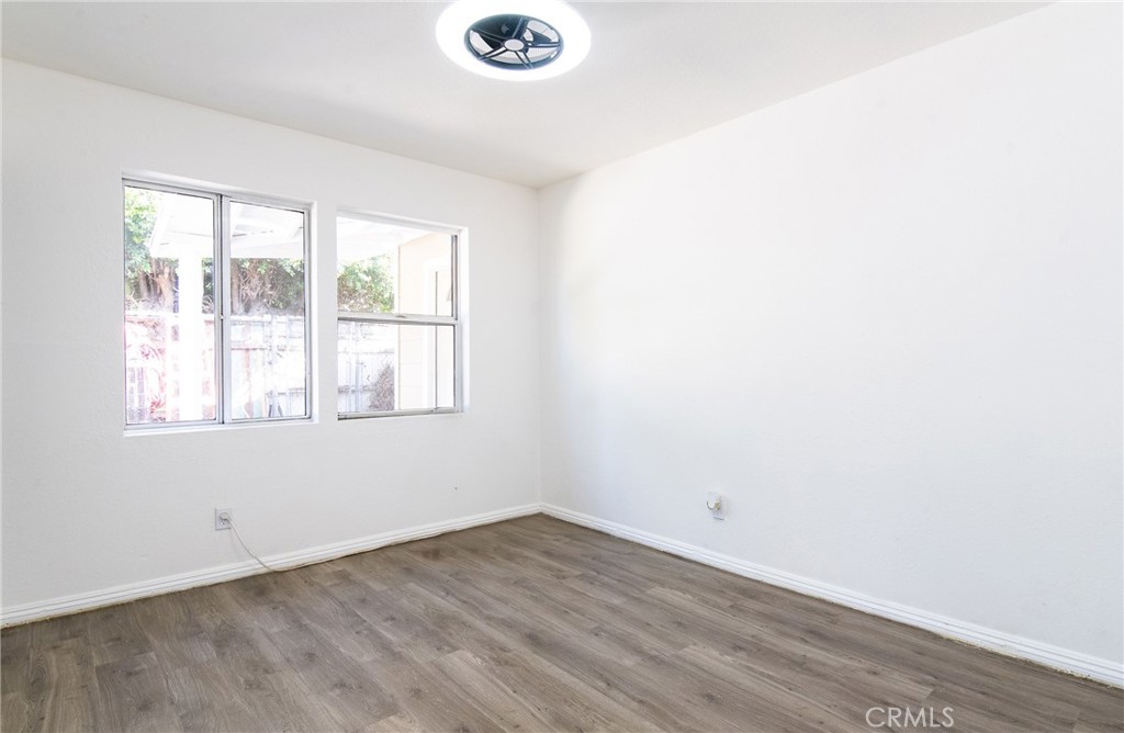 124 West Caldwell Street Compton, CA 90220 - Photo 18 of 27