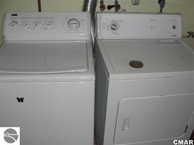 803 West Preston Road Mount Pleasant, MI 48858 - Photo 22 of 23 1772653-21.JPG