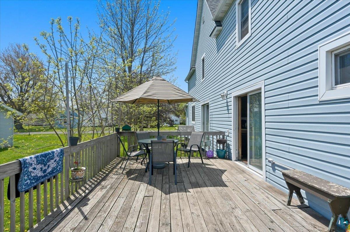 2811 East 3rd Street Superior, WI 54880 - Photo 6 of 22