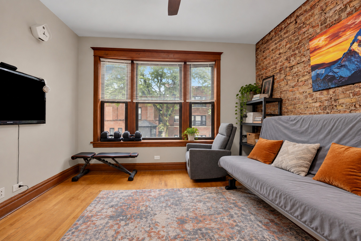 1404 West Flournoy Street, Unit 2 Chicago, IL 60607 - Photo 3 of 11 Gallery Image 3