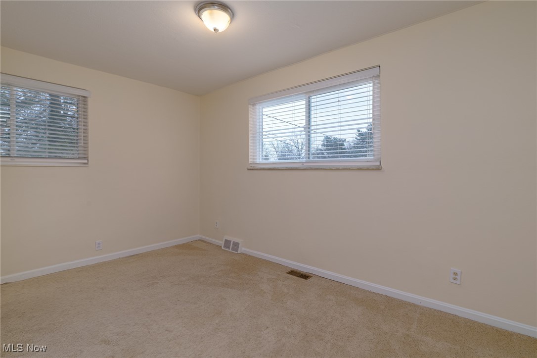 3165 East Sprague Road Independence, OH 44131 - Photo 21 of 41 2nd phot of 3rd bedroom on first floor