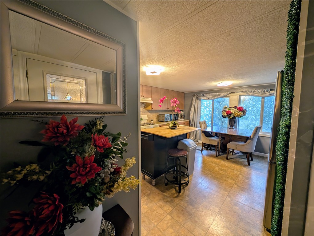 29 Lane A Coventry, RI 02816 - Photo 8 of 25