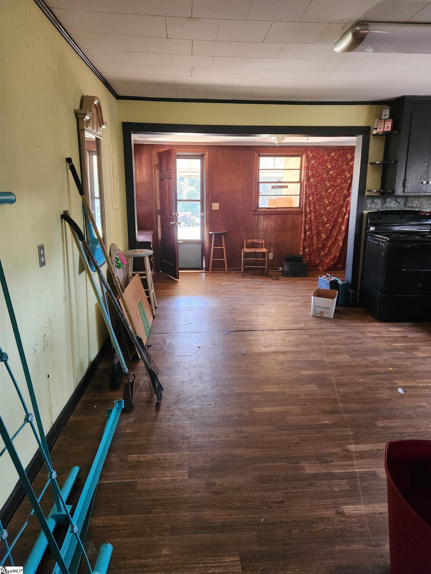 1212 Duncan Reidville Road Duncan, SC 29334 - Photo 22 of 36