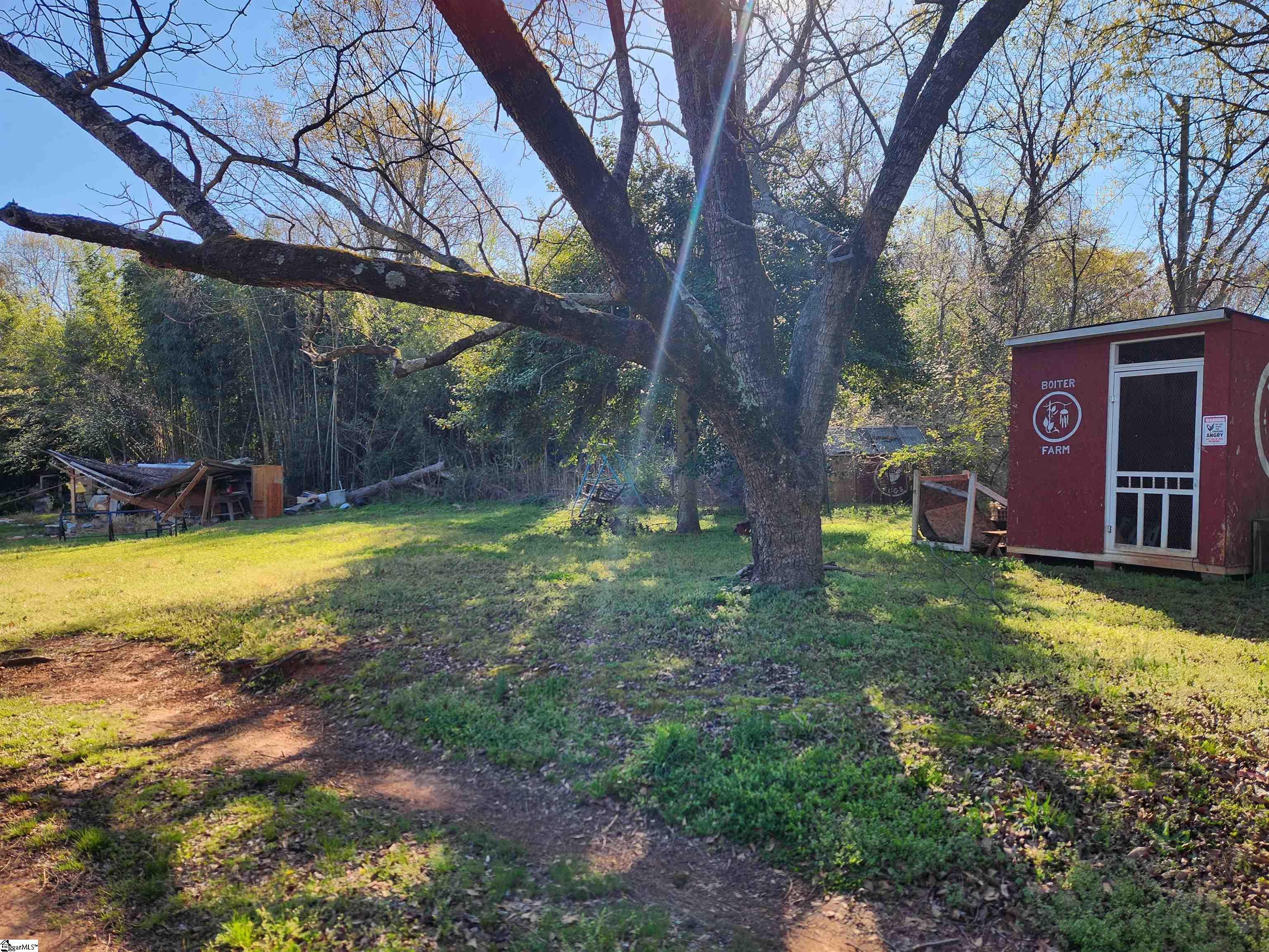 1212 Duncan Reidville Road Duncan, SC 29334 - Photo 26 of 36