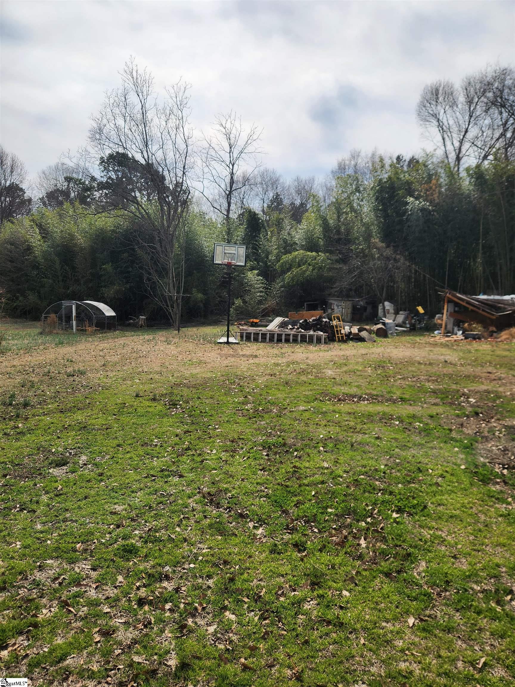 1212 Duncan Reidville Road Duncan, SC 29334 - Photo 4 of 36