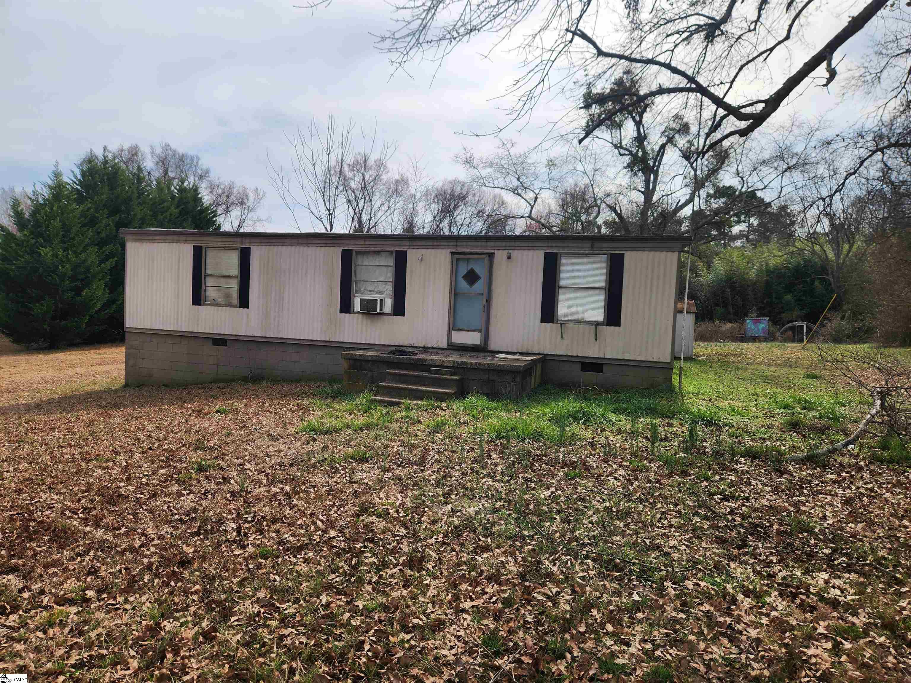 1212 Duncan Reidville Road Duncan, SC 29334 - Photo 8 of 36