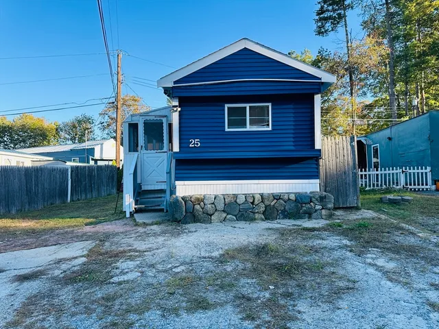 $149,900 | 1790 Massachusetts Avenue, Unit 25, Lunenburg, MA 01462