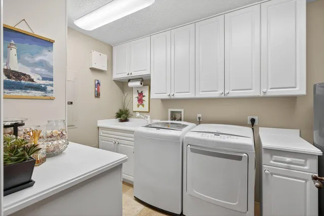 $975,000 | 1160 Southwest Chapman Way, Unit 204, Palm City, FL 34990