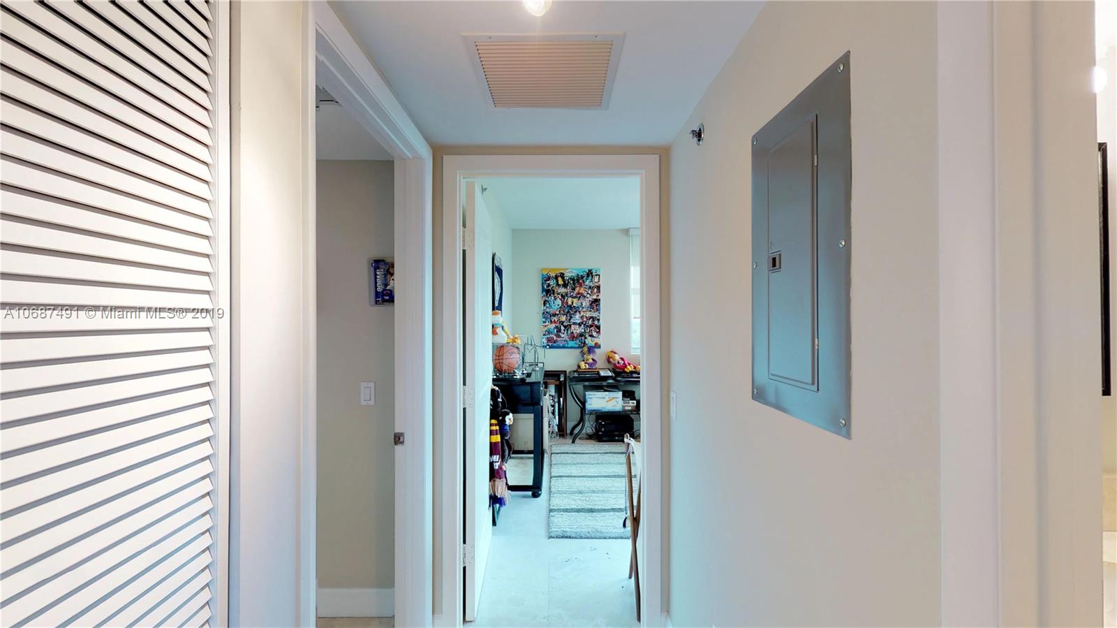 2641 North Flamingo Road, Unit 1401N Plantation, FL 33323 - Photo 40 of 49