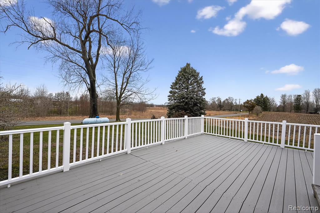 992 West Bennington Road Owosso, MI 48867 - Photo 40 of 61