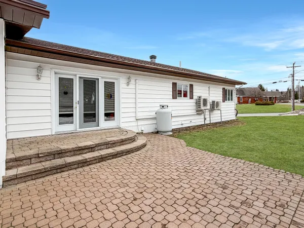 $399,900 | 117 25th Avenue, Madawaska, ME 04756