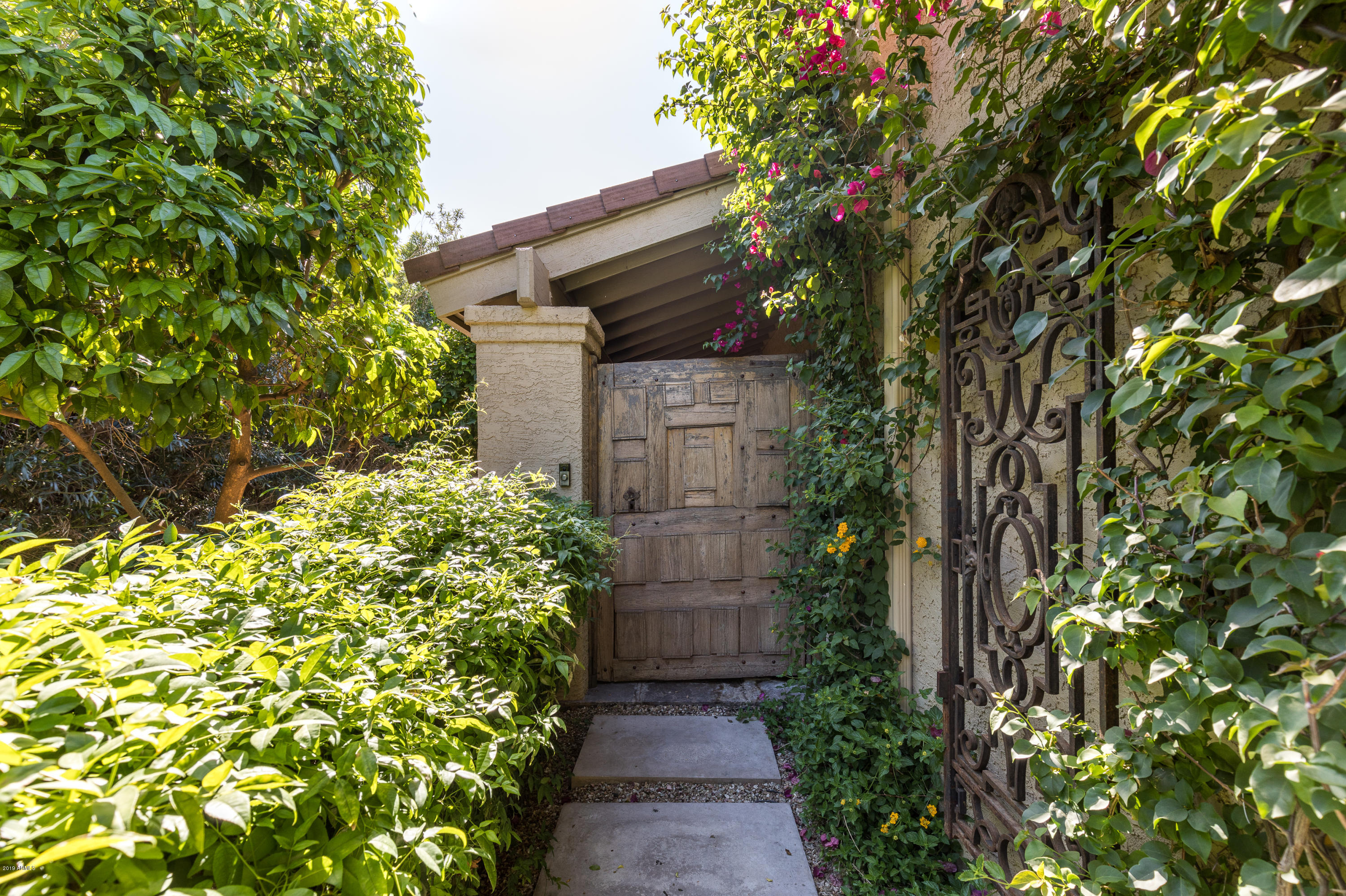 7225 East Valley View Road Scottsdale, AZ 85250 - Photo 2 of 28 Spanish Entry Door (1)
