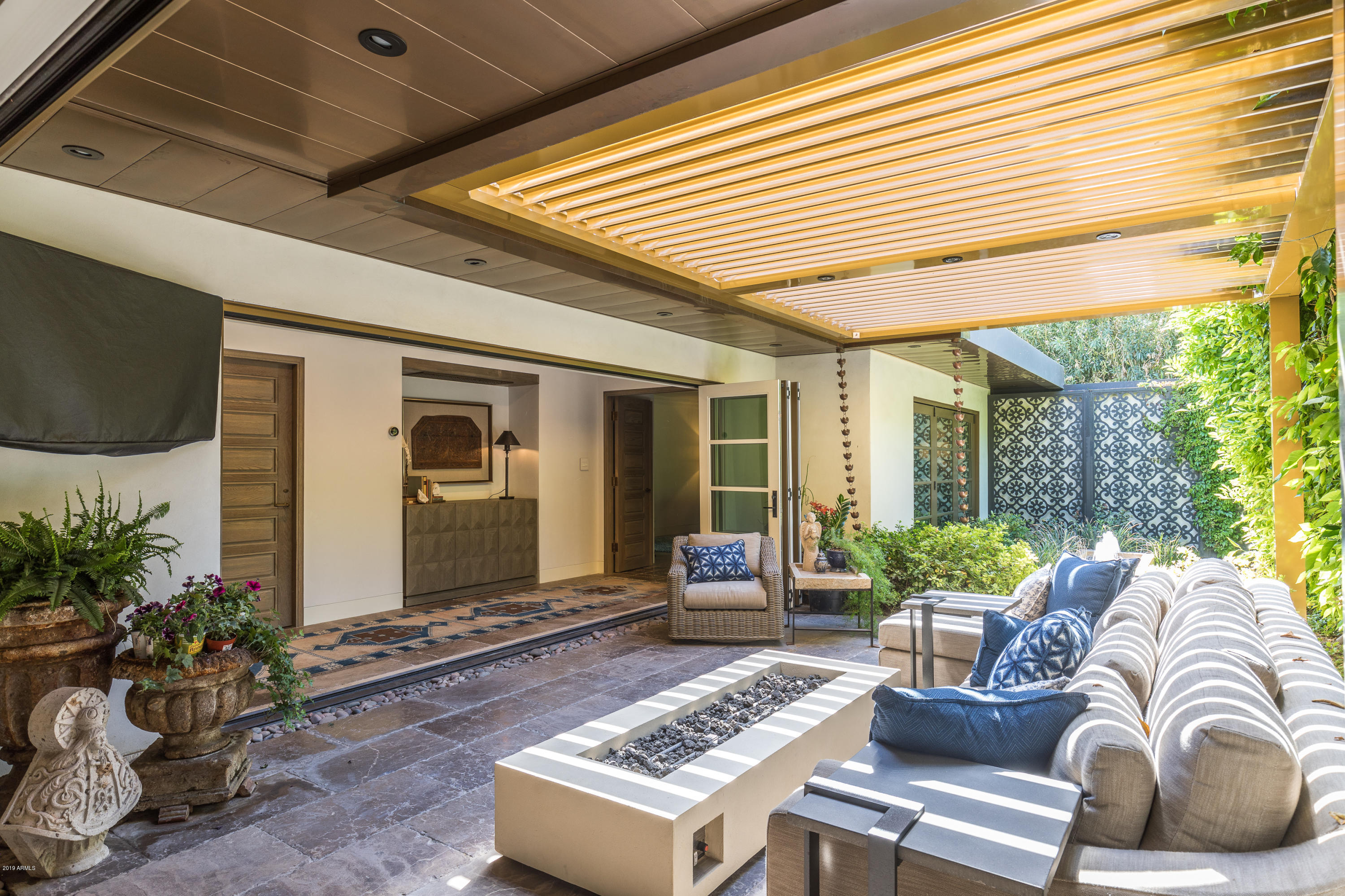 7225 East Valley View Road Scottsdale, AZ 85250 - Photo 26 of 28 Inside Outside Living