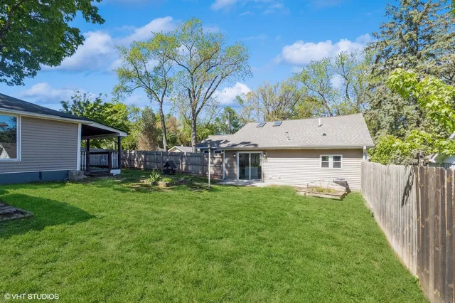 $253,000 | 35611 North Grove Avenue, Ingleside, IL 60041