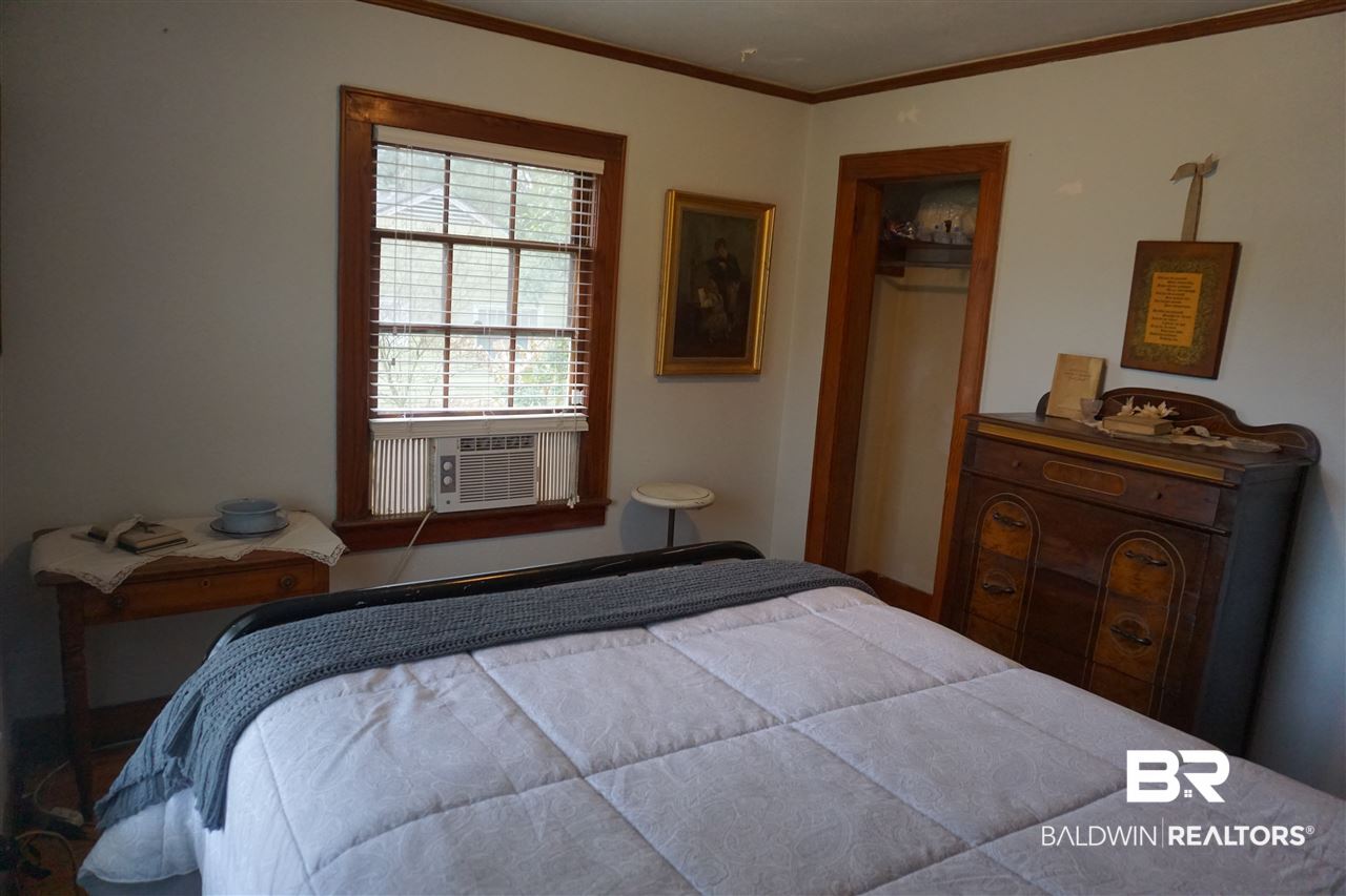 307 Weinacker Avenue Mobile, AL 36604 - Photo 20 of 26 Bedroom 1