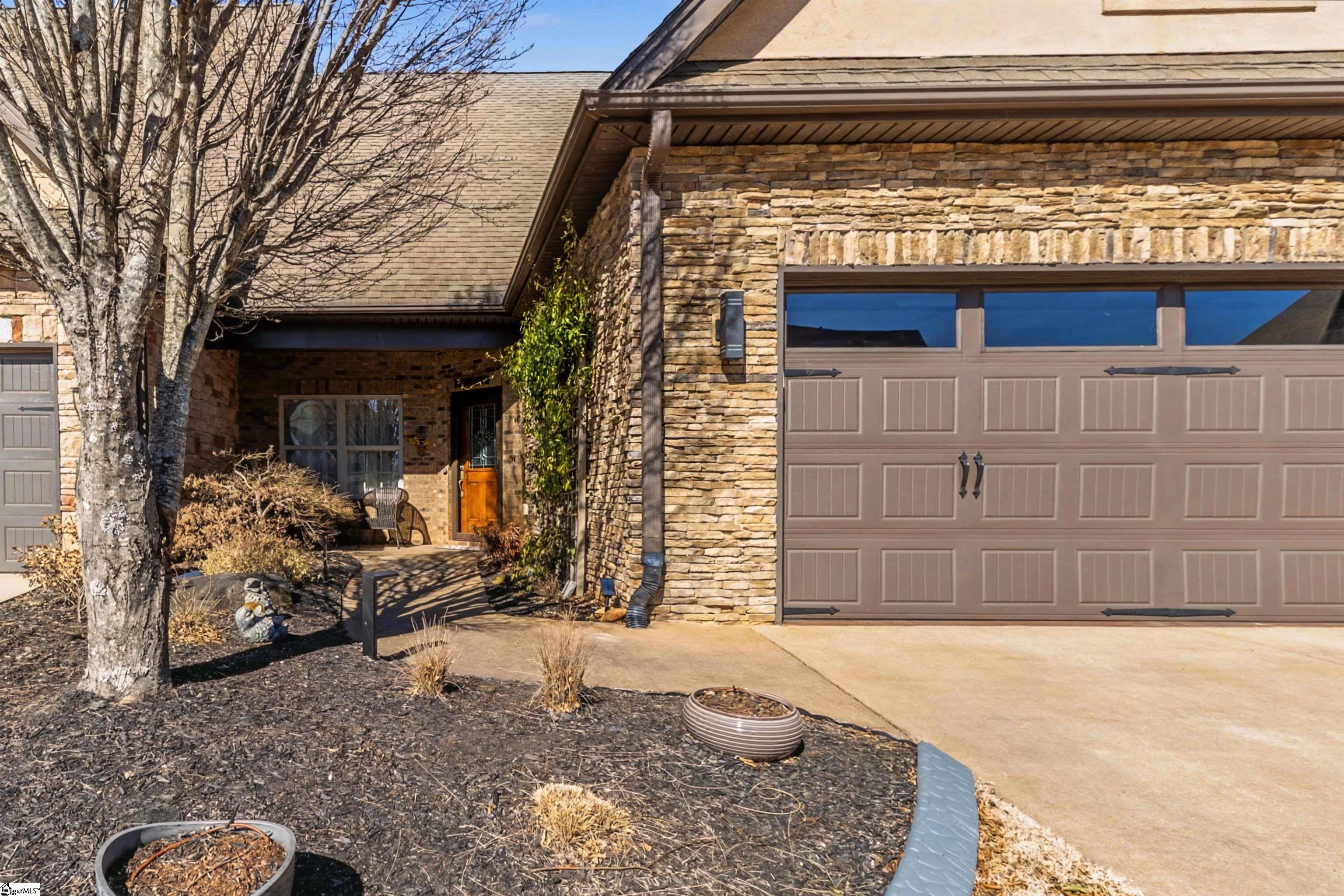 2 Mossycup Road Taylors, SC 29687 - Photo 27 of 35