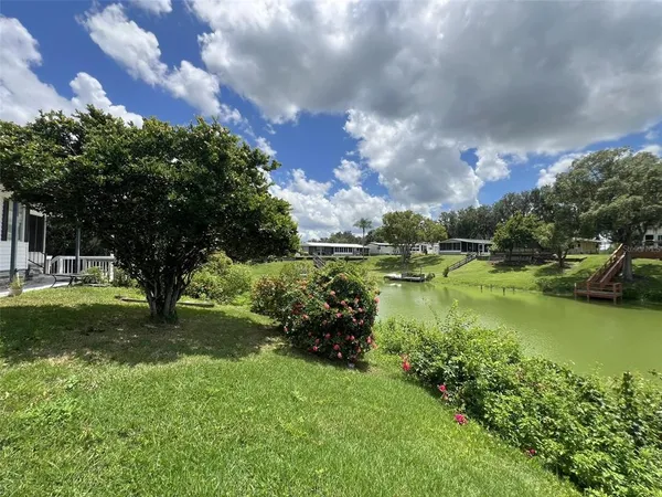 $189,000 | 2055 South Floral Avenue, Unit 246, Bartow, FL 33830