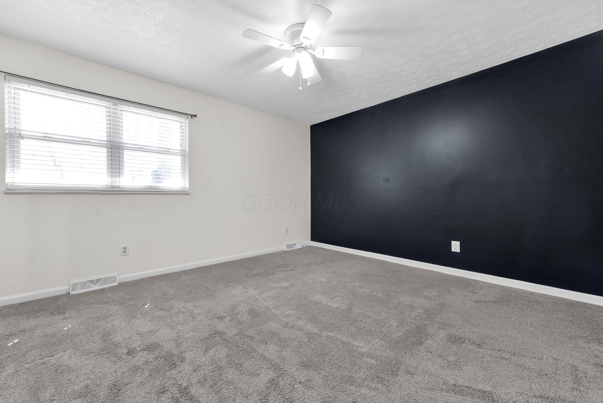 7093 Rings Road Dublin, OH 43016 - Photo 18 of 25 18-web-or-mls-7093-rings-rd