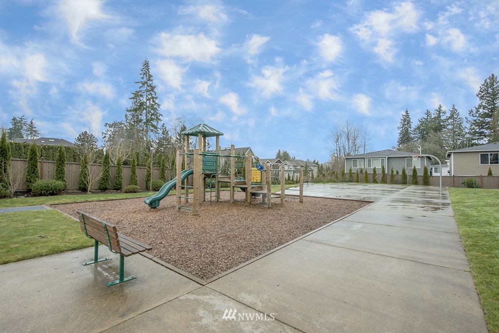 8417 Northeast 203rd Place Bothell, WA 98011 - Photo 28 of 30 Gallery Image 28
