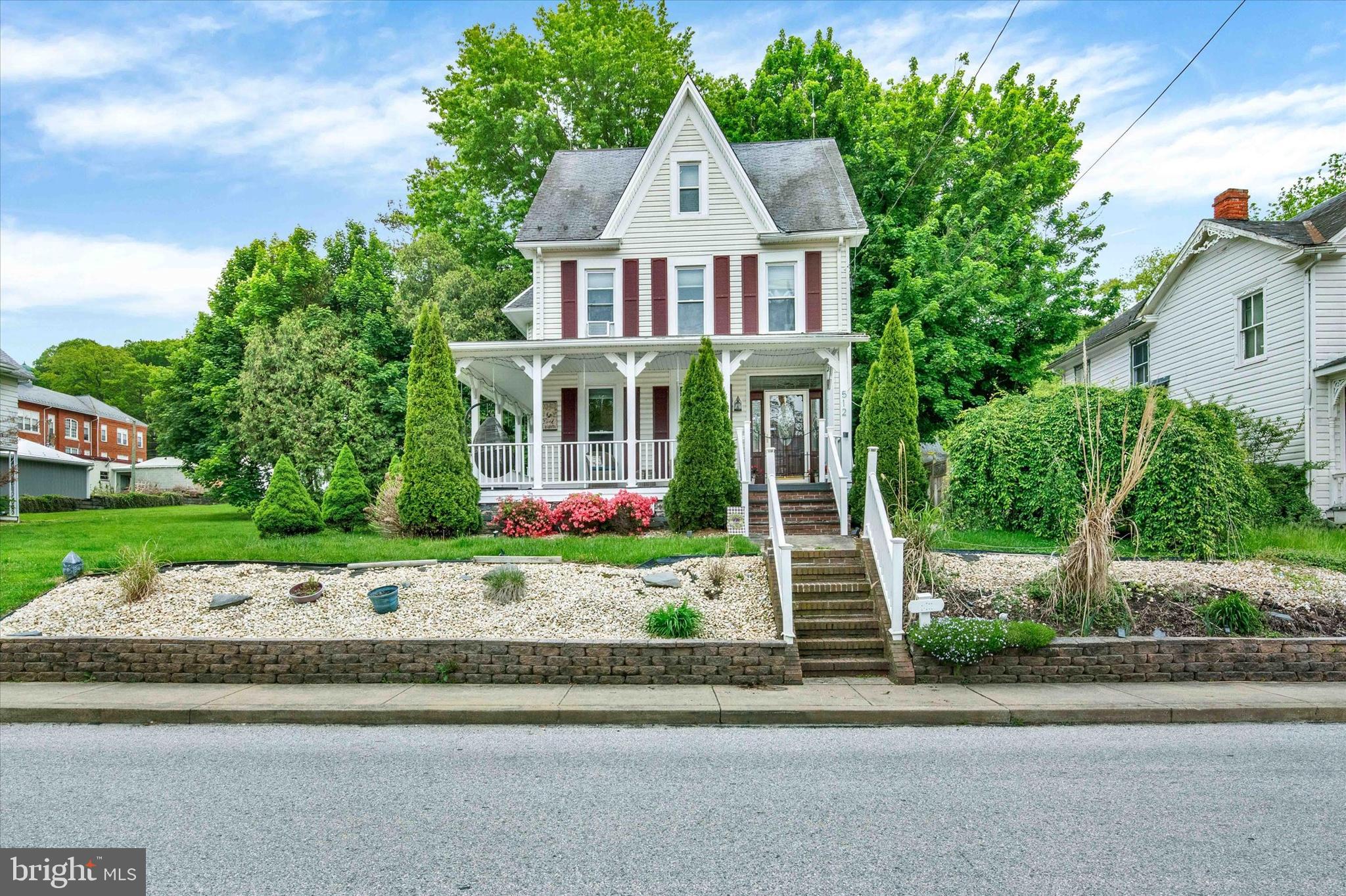 512 Main Street Delta, PA 17314 - Photo 2 of 32