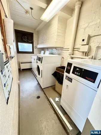 $2,350 | 3071 Edwin Avenue, Unit 2B, Fort Lee, NJ 07024