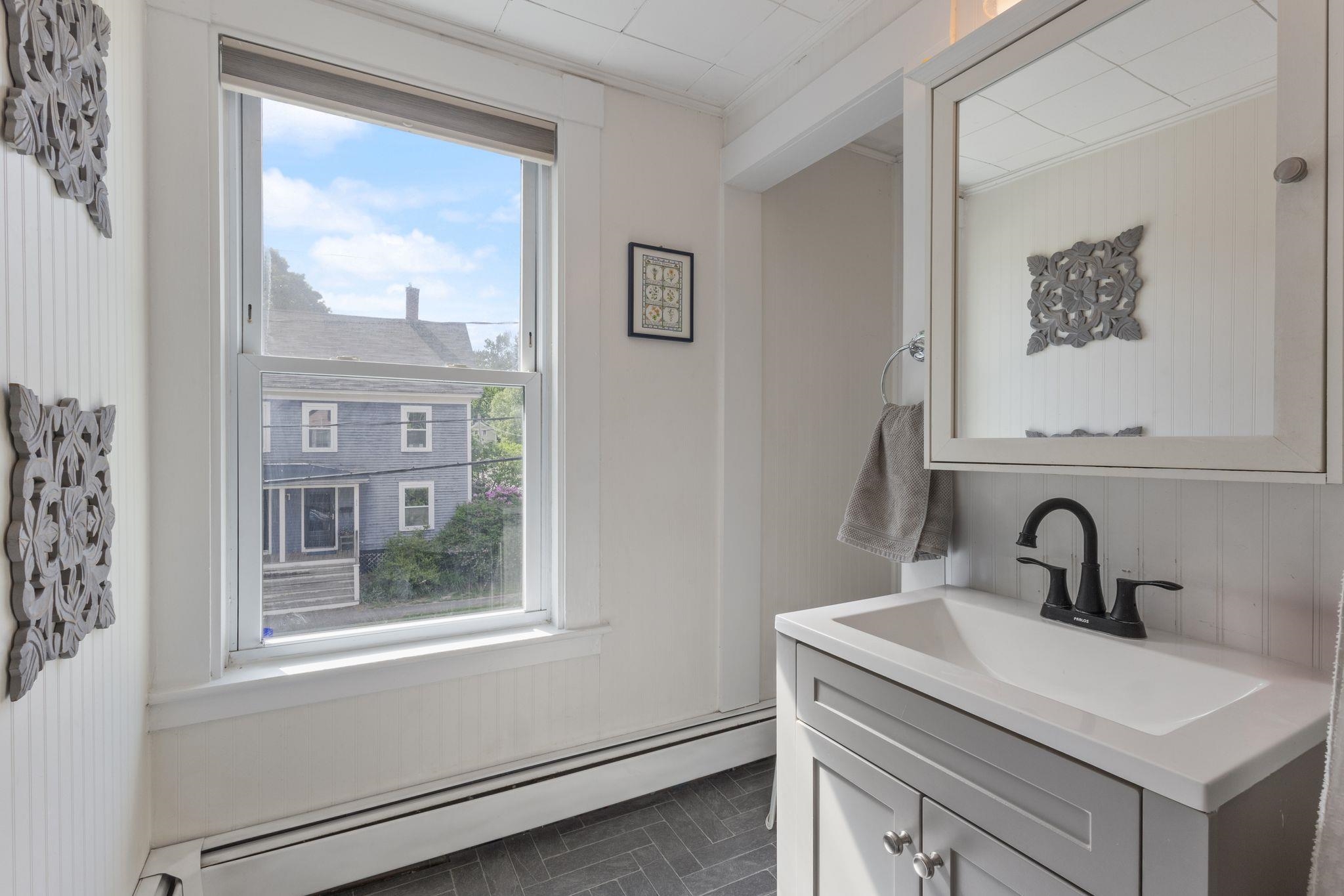 14 Harvard Street Exeter, NH 03833 - Photo 29 of 60