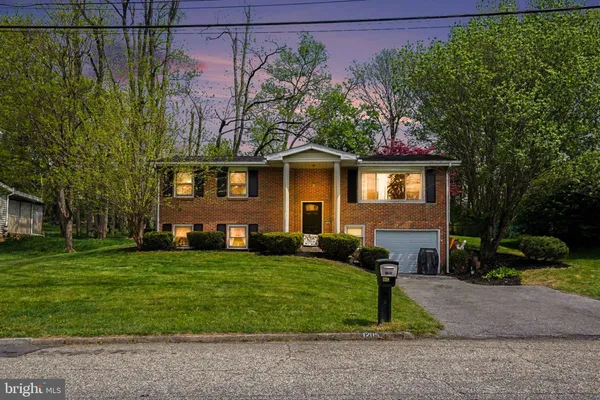 $300,000 | 1205 Mallard Road, Camp Hill, PA 17011