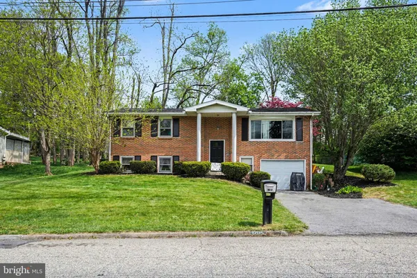 $300,000 | 1205 Mallard Road, Camp Hill, PA 17011