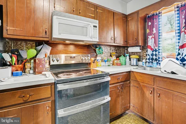 $300,000 | 1205 Mallard Road, Camp Hill, PA 17011