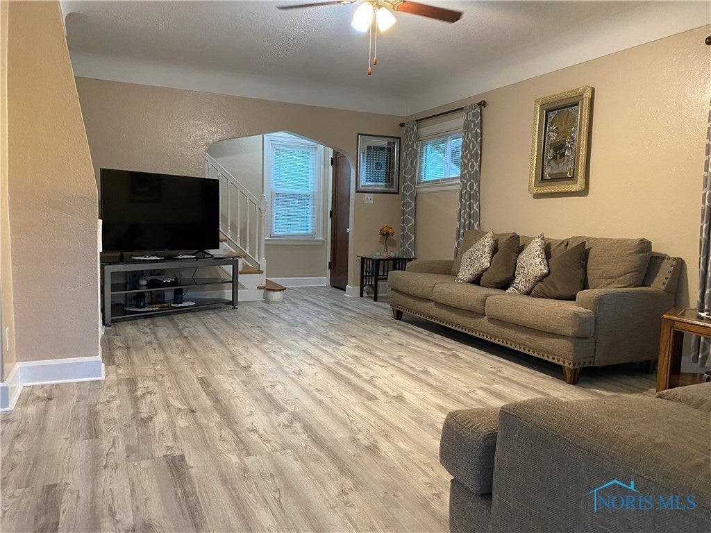 3631 Elmhurst Road Toledo, OH 43613 - Photo 4 of 45 Gallery Image 4