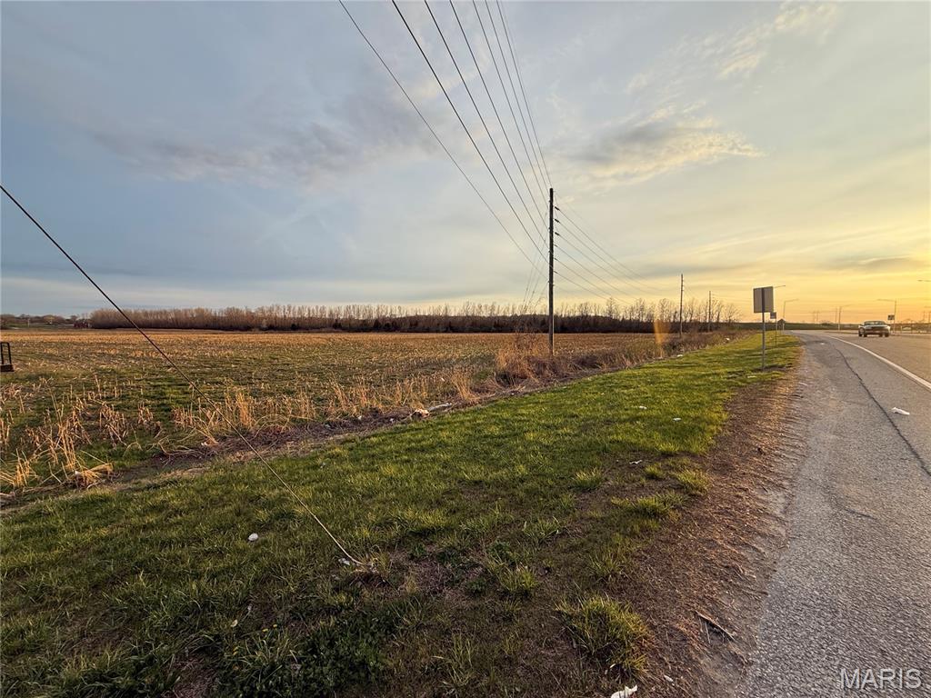 2008 Camp Jackson Road East St. Louis, IL 62206 - Photo 2 of 13