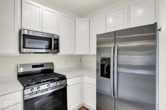 $292,020 | 8516 Goldfinch Road, Brownsburg, IN 46112