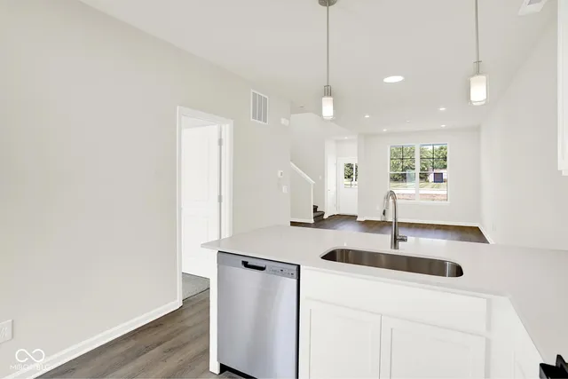 $292,020 | 8516 Goldfinch Road, Brownsburg, IN 46112