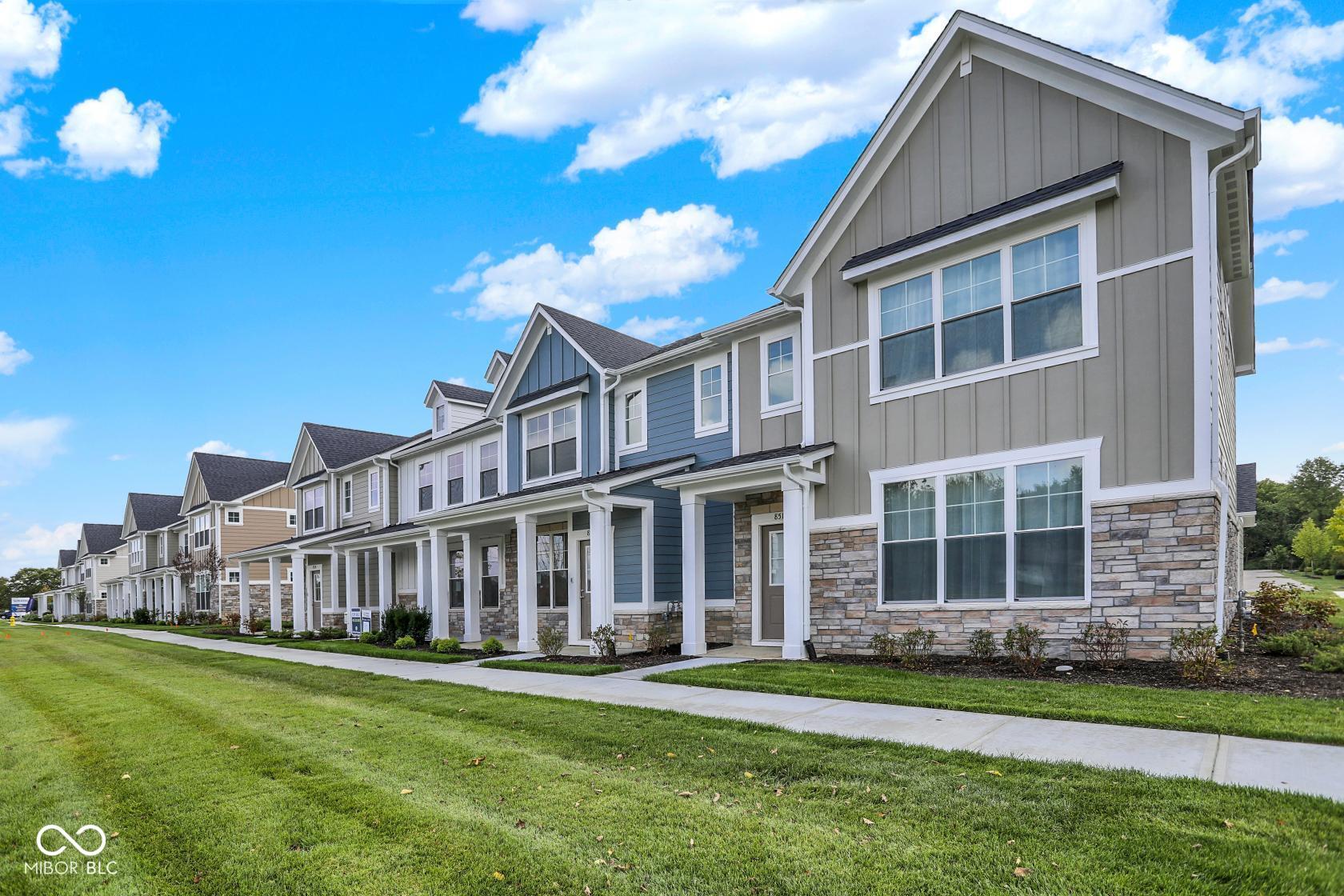 8516 Goldfinch Road Brownsburg, IN 46112 - Photo 2 of 43