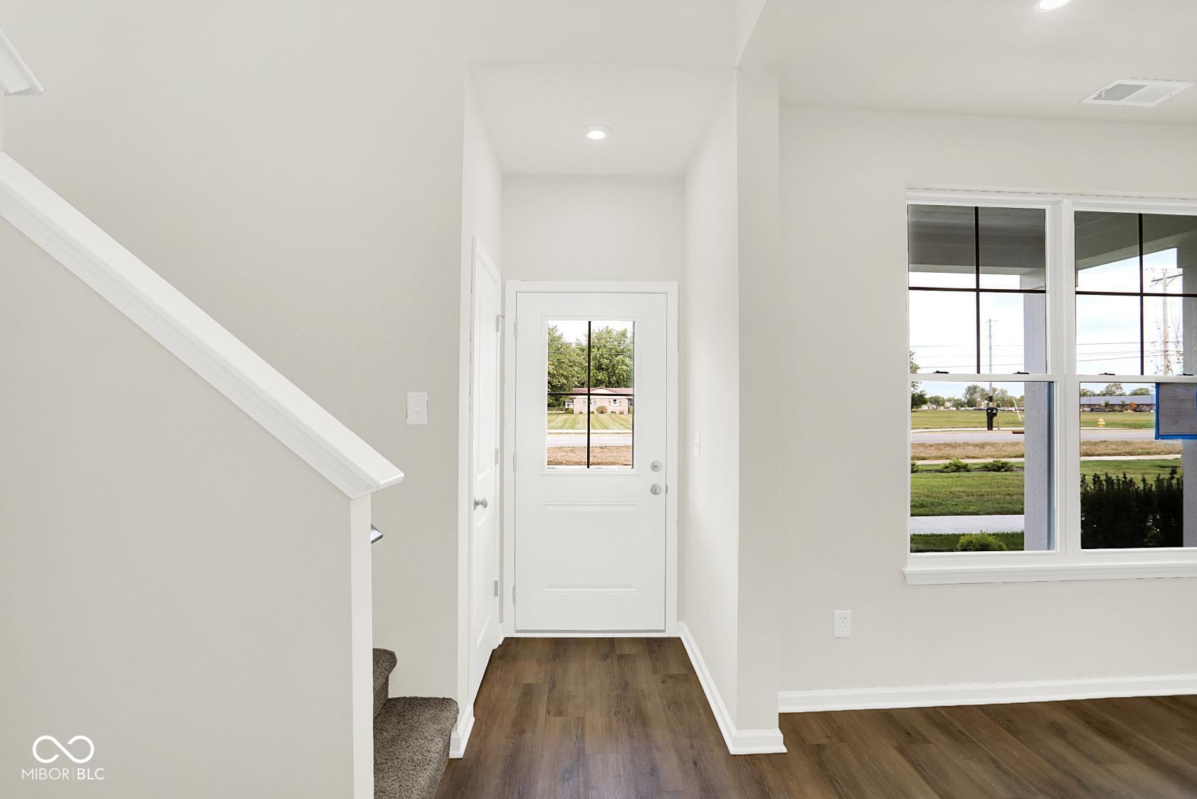 8516 Goldfinch Road Brownsburg, IN 46112 - Photo 3 of 43