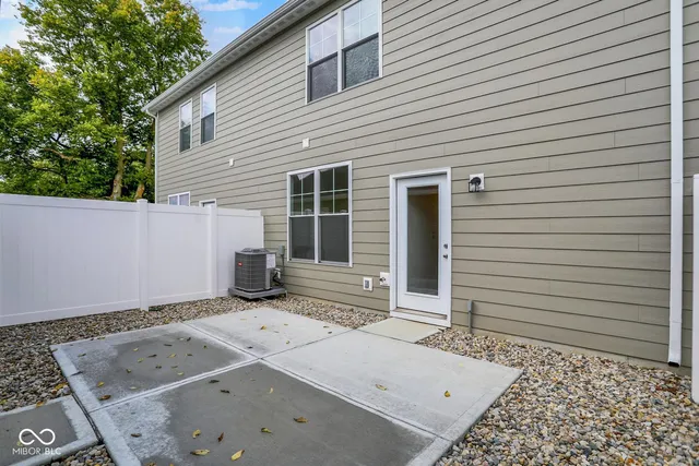 $292,020 | 8516 Goldfinch Road, Brownsburg, IN 46112