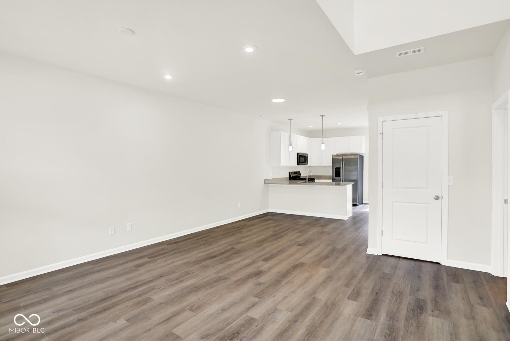 8516 Goldfinch Road Brownsburg, IN 46112 - Photo 5 of 43