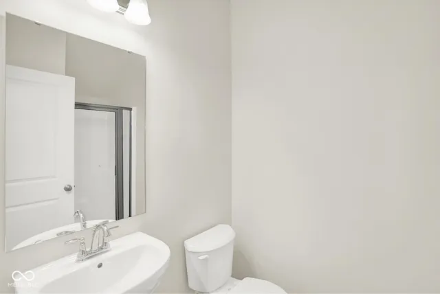 $292,020 | 8516 Goldfinch Road, Brownsburg, IN 46112