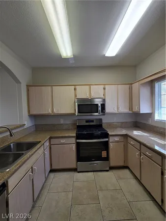 $1,500 | 1900 North Torrey Pines Drive, Unit 118, Las Vegas, NV 89108