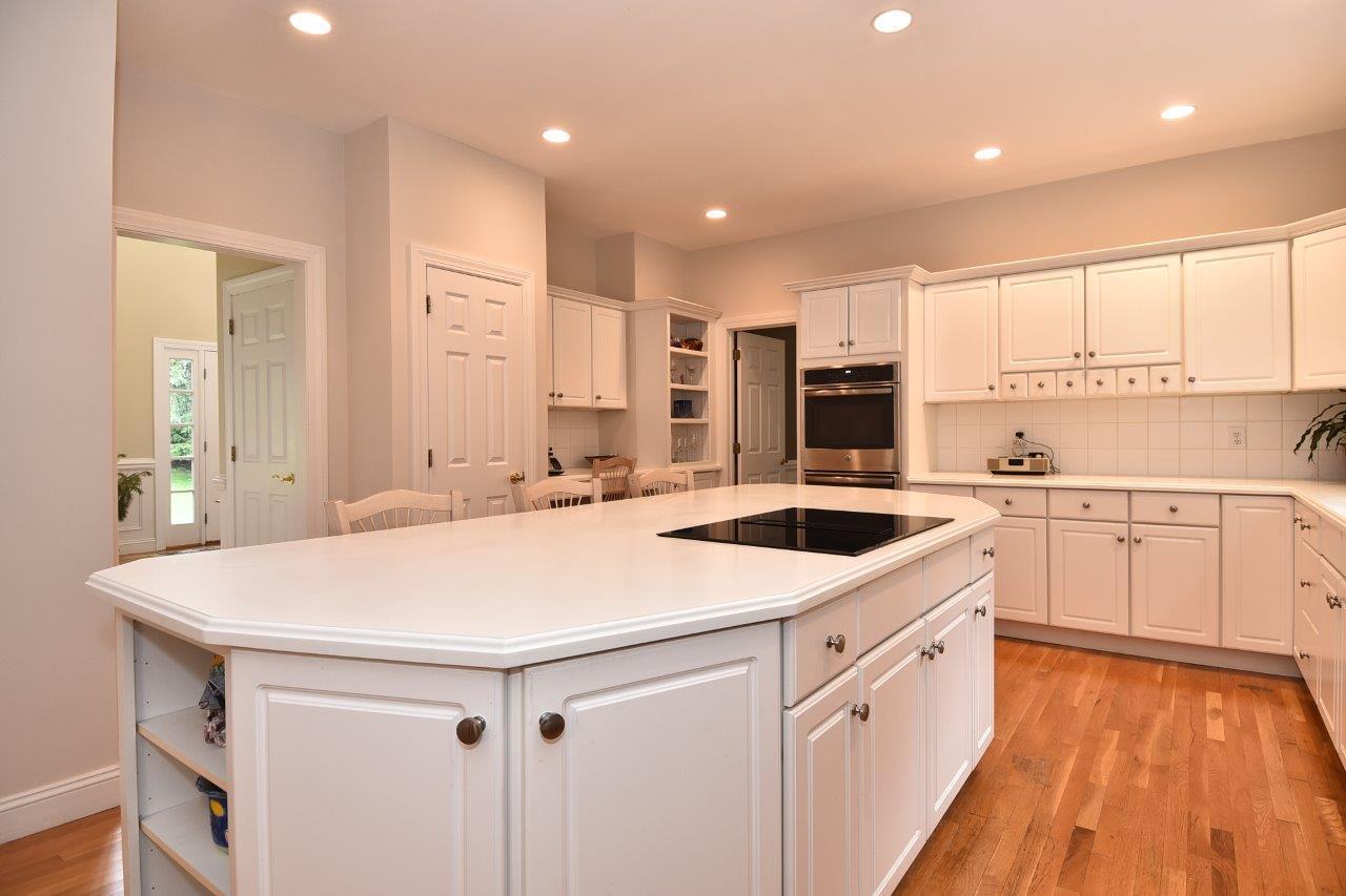 150 Old Studio Road New Canaan, CT 06840 - Photo 12 of 43 DSC_1808