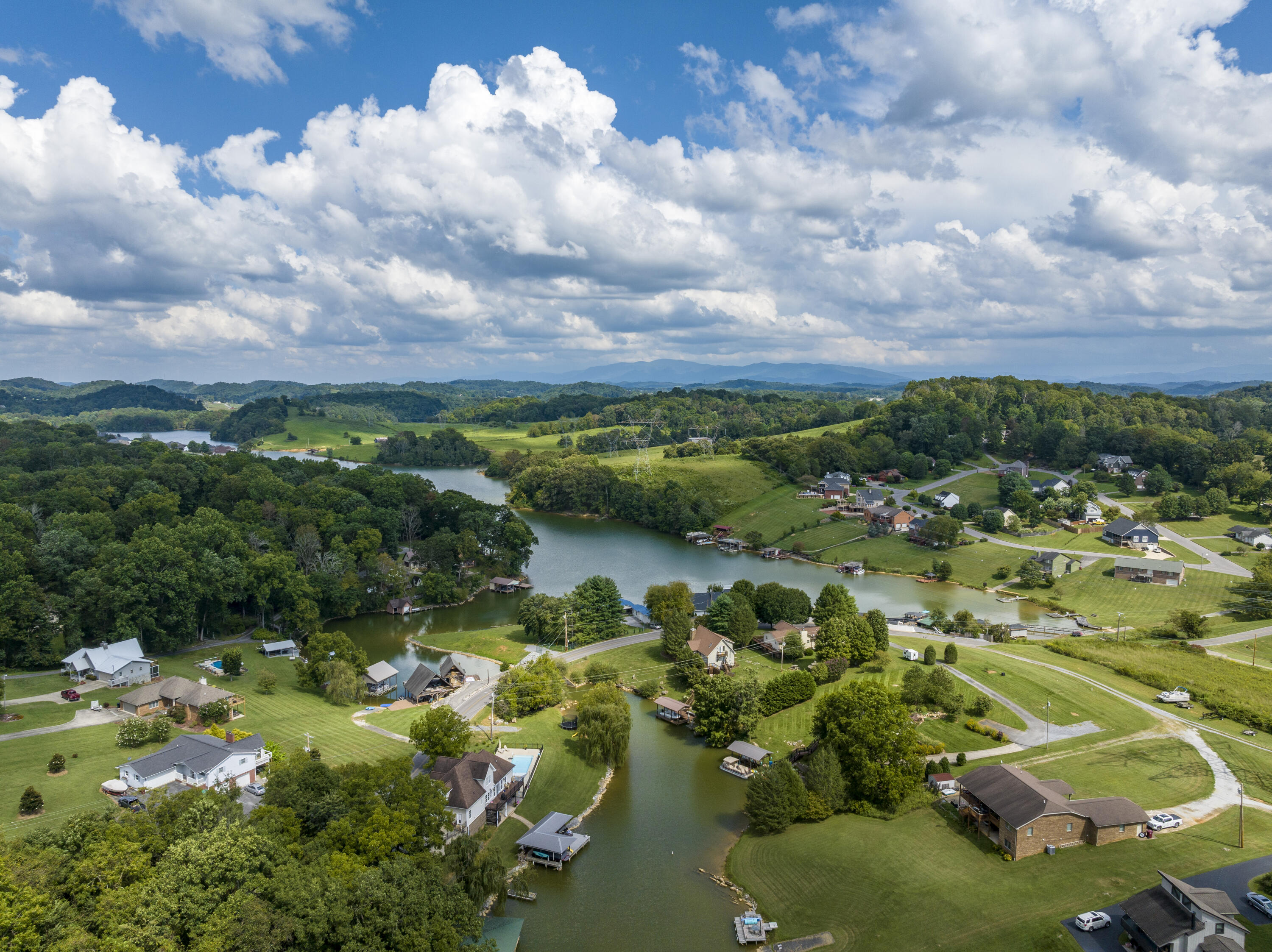 321 Crouch Road Johnson City, TN 37615 - Photo 36 of 63 Crouch-Aerisls-9