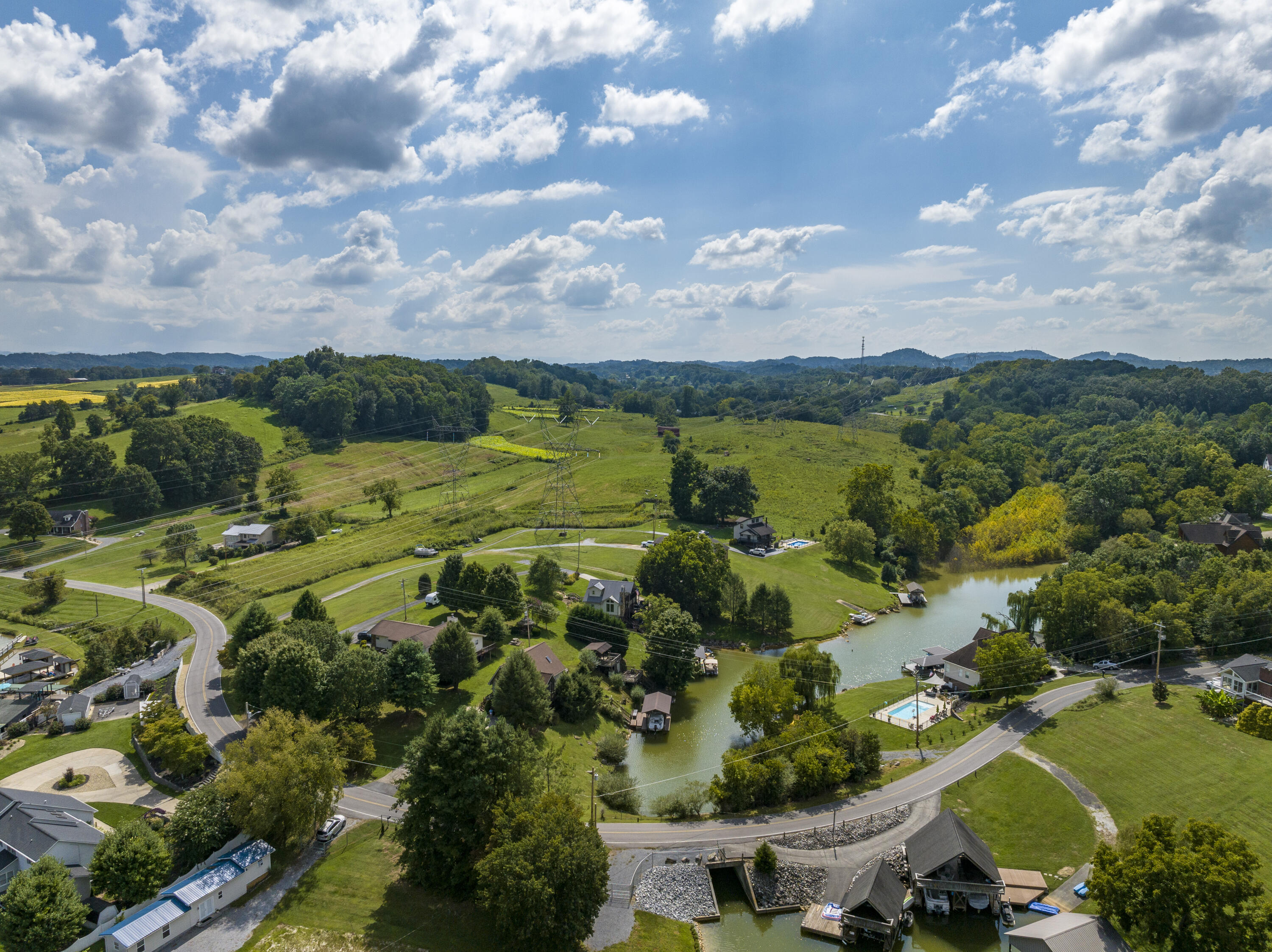 321 Crouch Road Johnson City, TN 37615 - Photo 40 of 63 Crouch-Aerisls-13