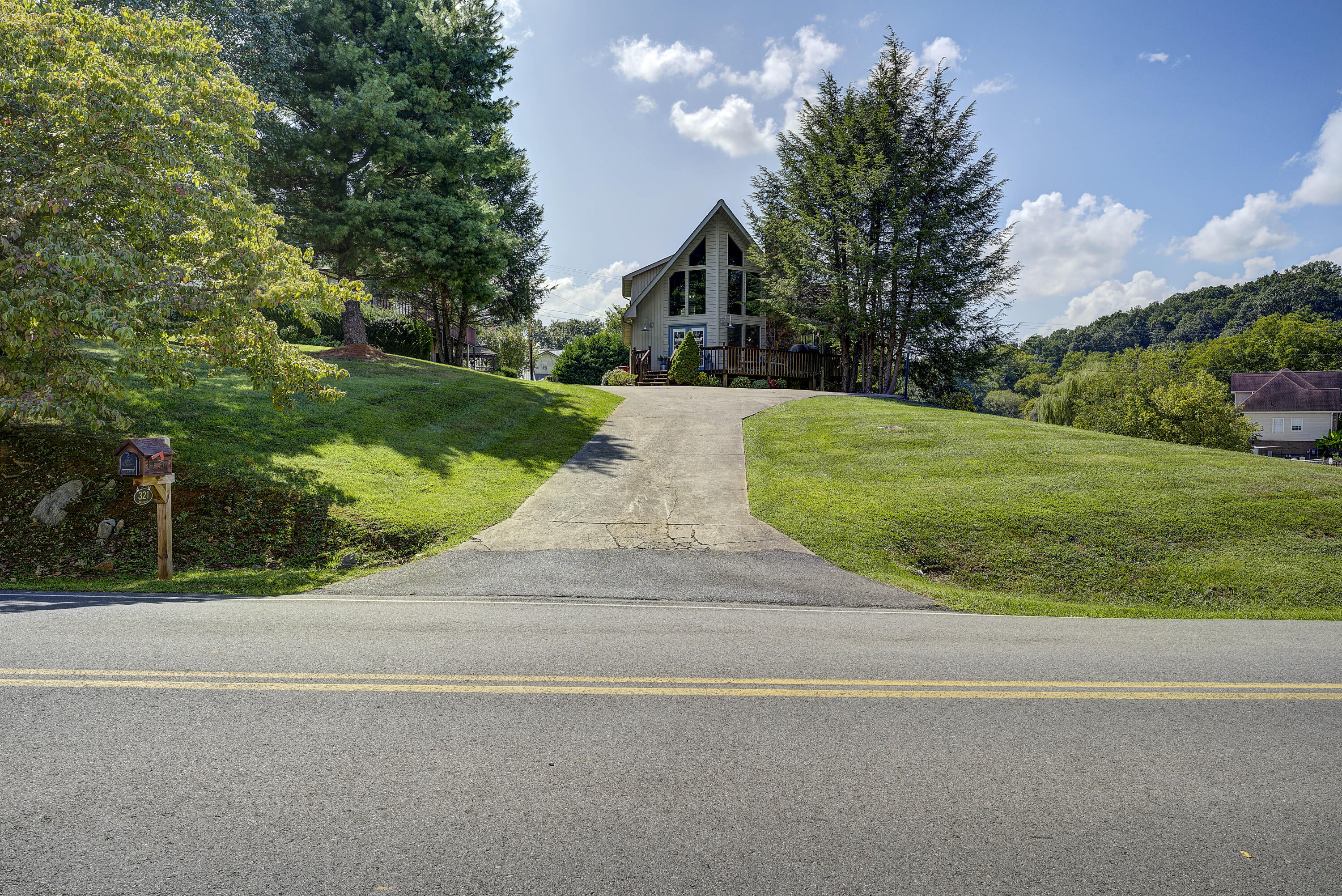 321 Crouch Road Johnson City, TN 37615 - Photo 63 of 63 Crouch-Exteror-24