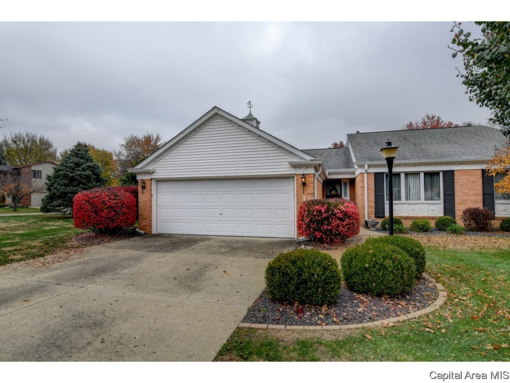 1 Turnberry Place Springfield, IL 62704 - Photo 1 of 27