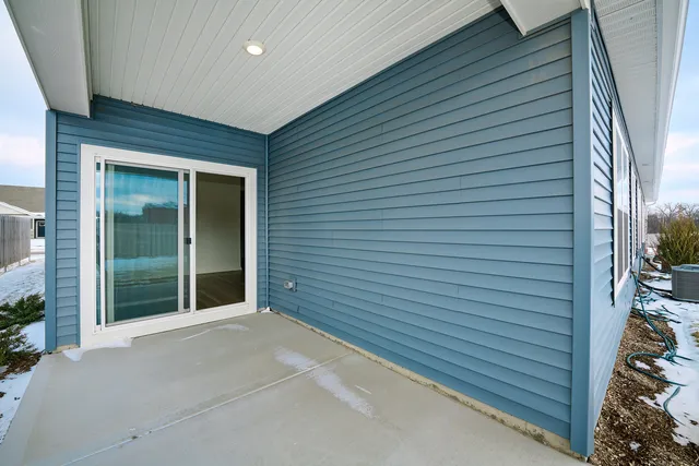 $395,000 | 1179 Woodlily Lane, Bartlett, IL 60103